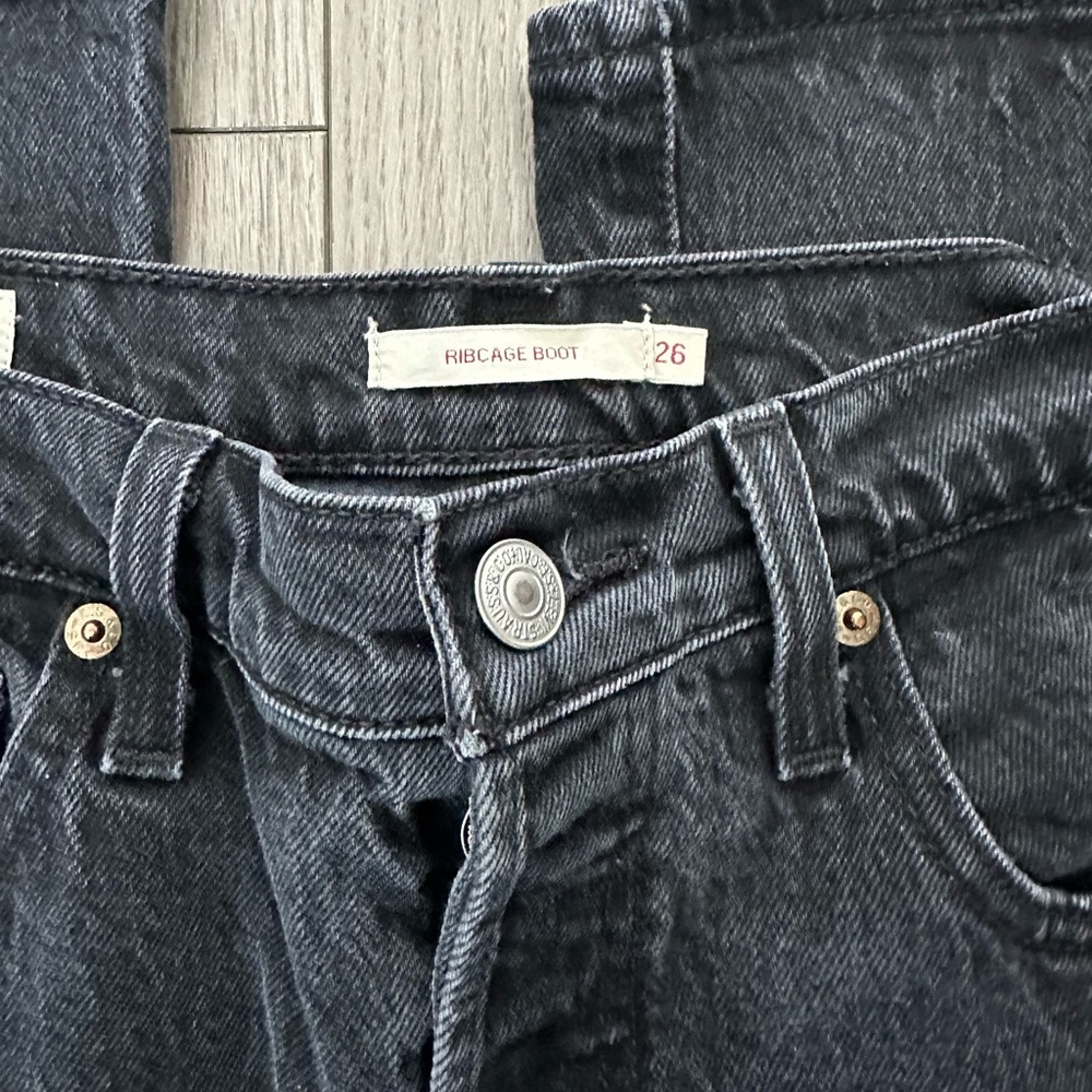 Levi's Ribcage Boot Cut Black Jeans Size 26 - Picture 7 of 11